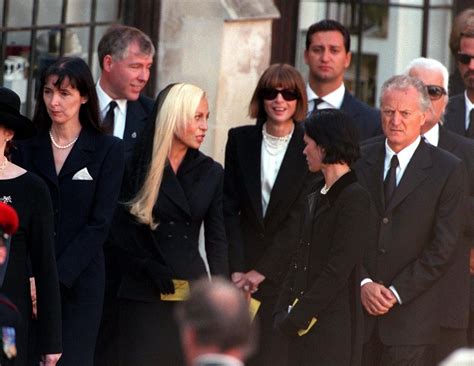 donatella versace funeral diana london|princess diana funeral.